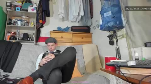 Virg Lszl online show from 12/28/24, 03:59