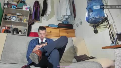 Virg Lszl online show from 12/29/24, 07:06