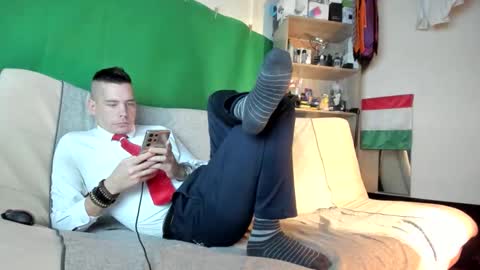 Snapshot of telepaticman chatting on 11/17/25, 05:02 Virg Lszl online show from 11/17/25, 05:02