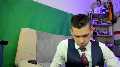 Snapshot of telepaticman chatting on 11/24/25, 09:31 Virg Lszl online show from 11/24/25, 09:31