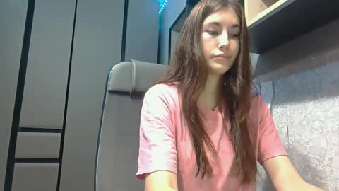 Snapshot of tempiebunting chatting on 10/09/25, 05:27 Alice online show from 10/09/25, 05:27