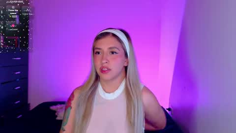 Sara online show from 06/23/26, 06:44