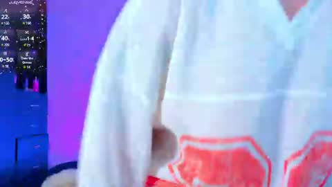 Sara online show from 06/26/26, 05:56