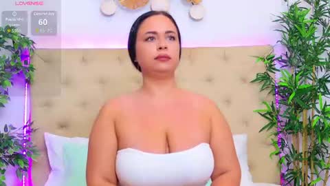 TemptingLuna online show from 07/26/26, 04:31