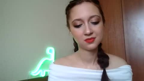 Snapshot of temptingvision chatting on 03/05/25, 08:10 temptingvision online show from 03/05/25, 08:10