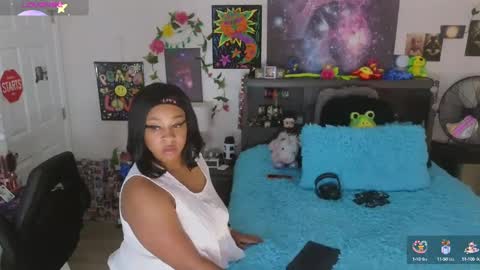 Snapshot of temptressbeauty24 chatting on 09/24/25, 01:20 Gaia online show from 09/24/25, 01:20