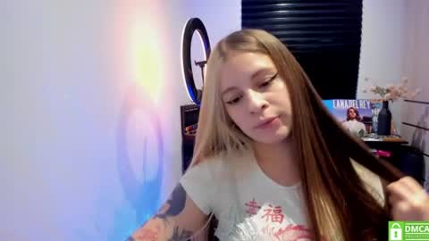 Snapshot of temptressweet chatting on 08/01/26, 11:14 Scar online show from 08/01/26, 11:14
