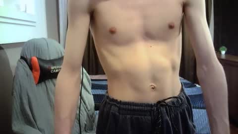 Snapshot of temptvelvet chatting on 11/13/25, 03:22 temptvelvet online show from 11/13/25, 03:22