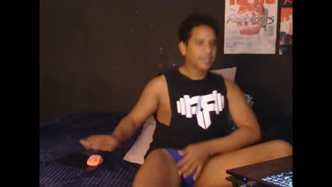 Tendajih Black online show from 09/11/25, 01:28