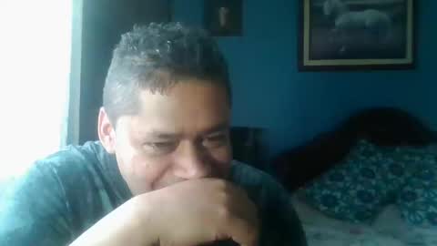 Snapshot of tender_eldelatienda chatting on 01/03/25, 09:26 Fabio Canavaro online show from 01/03/25, 09:26