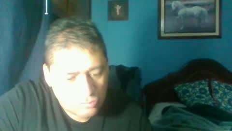 Snapshot of tender_eldelatienda chatting on 01/11/25, 03:02 Fabio Canavaro online show from 01/11/25, 03:02