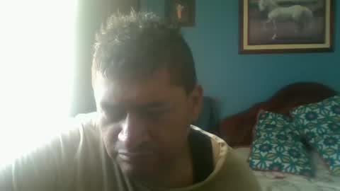 Snapshot of tender_eldelatienda chatting on 01/12/25, 04:18 Fabio Canavaro online show from 01/12/25, 04:18