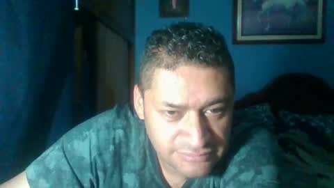 Snapshot of tender_eldelatienda chatting on 02/09/25, 04:57 Fabio Canavaro online show from 02/09/25, 04:57