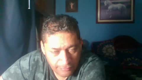 Snapshot of tender_eldelatienda chatting on 02/20/25, 01:57 Fabio Canavaro online show from 02/20/25, 01:57
