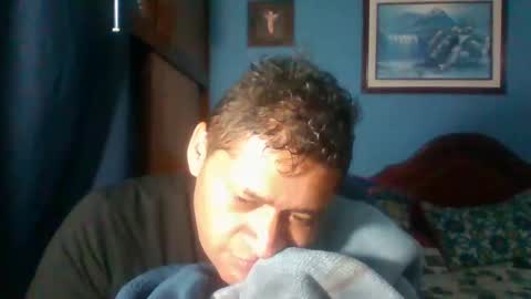 Snapshot of tender_eldelatienda chatting on 03/01/25, 02:26 Fabio Canavaro online show from 03/01/25, 02:26