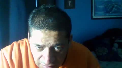 Snapshot of tender_eldelatienda chatting on 09/17/25, 12:34 Fabio Canavaro online show from 09/17/25, 12:34