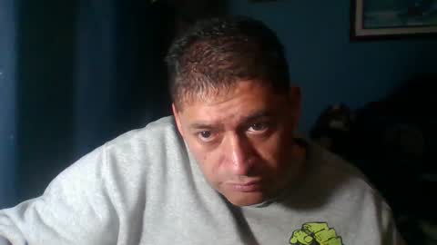 Snapshot of tender_eldelatienda chatting on 11/07/25, 01:49 Fabio Canavaro online show from 11/07/25, 01:49