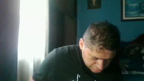 Snapshot of tender_eldelatienda chatting on 11/15/25, 04:36 Fabio Canavaro online show from 11/15/25, 04:36