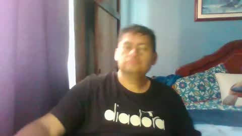 Snapshot of tender_eldelatienda chatting on 12/13/25, 07:53 Fabio Canavaro online show from 12/13/25, 07:53