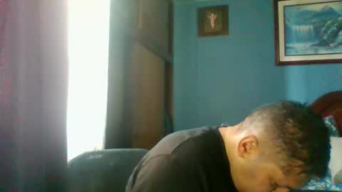 Snapshot of tender_eldelatienda chatting on 12/17/25, 02:34 Fabio Canavaro online show from 12/17/25, 02:34