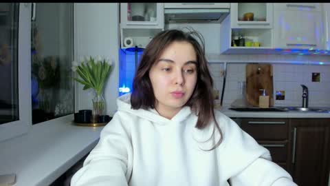 Snapshot of tenderalise chatting on 12/29/24, 05:12 tenderalise online show from 12/29/24, 05:12