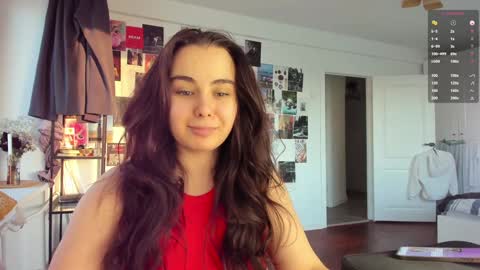 Snapshot of tenderalise chatting on 01/18/25, 12:47 tenderalise online show from 01/18/25, 12:47