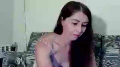 Snapshot of tenderandsweet_ chatting on 07/28/26, 10:42 TenderAndSweet online show from 07/28/26, 10:42