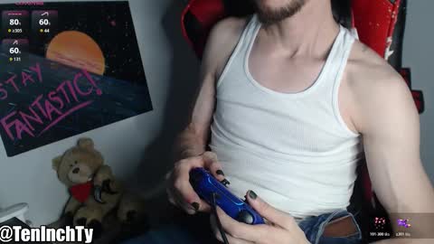 Snapshot of teninchty chatting on 12/04/25, 04:44 Ty online show from 12/04/25, 04:44