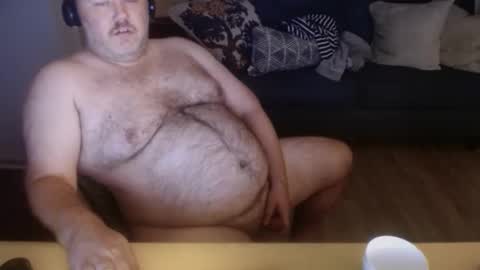 Snapshot of tenngooner chatting on 11/12/25, 11:03 GoonFather online show from 11/12/25, 11:03