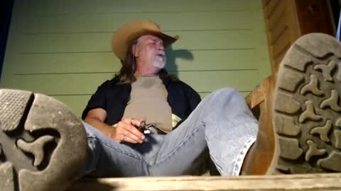Tennredneck online show from 07/28/26, 02:40