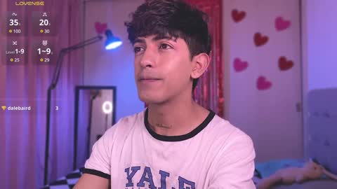 teo brown Independent model online show from 02/06/25, 03:20