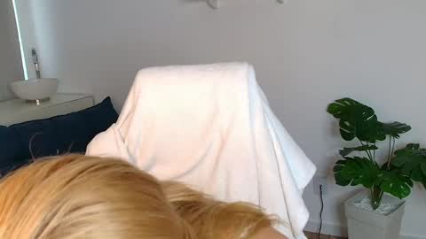 Teodora Alamo online show from 05/19/26, 12:11