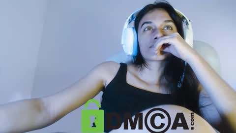 Snapshot of ter23m chatting on 11/02/25, 09:17 Lisa online show from 11/02/25, 09:17