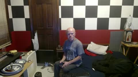 terdy2366 online show from 12/20/24, 07:22