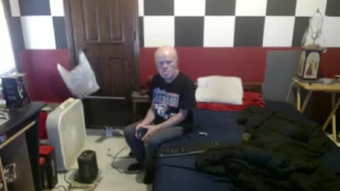 terdy2366 online show from 12/23/24, 08:03