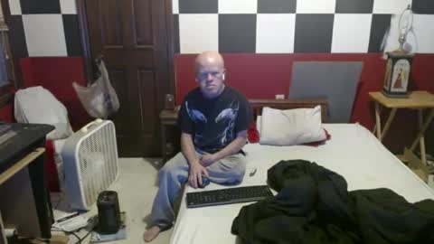 terdy2366 online show from 02/05/25, 12:17
