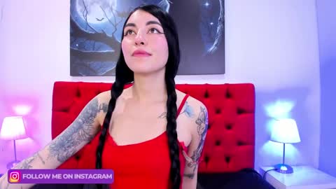 Snapshot of teresa_moon chatting on 01/28/25, 08:15 TERESA Give me a good rating if you enjoy my show online show from 01/28/25, 08:15