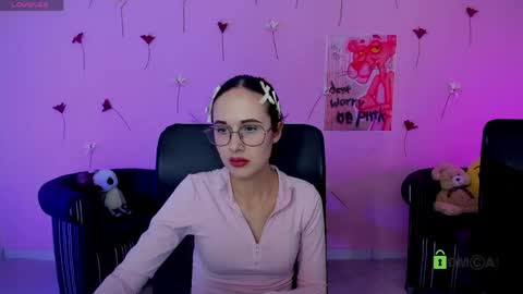 Snapshot of teresa_shy chatting on 05/17/26, 09:22 your love online show from 05/17/26, 09:22
