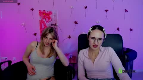 Snapshot of teresa_shy chatting on 05/18/26, 04:07 your love online show from 05/18/26, 04:07