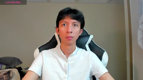 Snapshot of teroship_boy chatting on 12/04/24, 02:09 Juanfe  online show from 12/04/24, 02:09