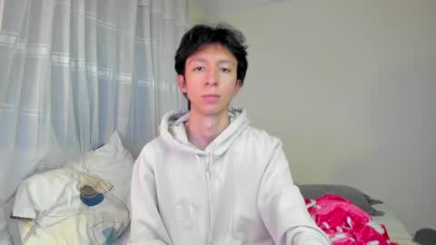 Snapshot of teroship_boy chatting on 01/06/25, 03:53 Juanfe  online show from 01/06/25, 03:53