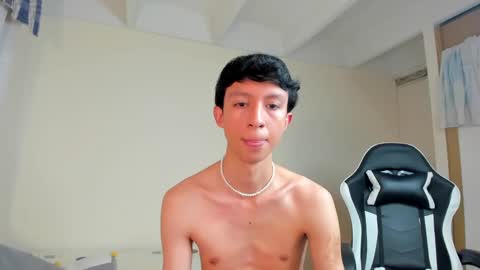 Snapshot of teroship_boy chatting on 01/31/25, 10:21 Juanfe  online show from 01/31/25, 10:21