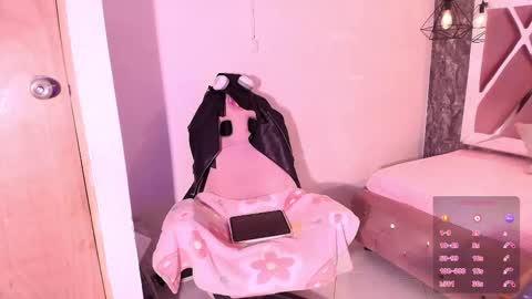 Terra Elowen online show from 10/14/25, 11:11