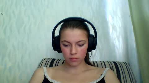 Anny Simpson online show from 09/13/25, 05:18