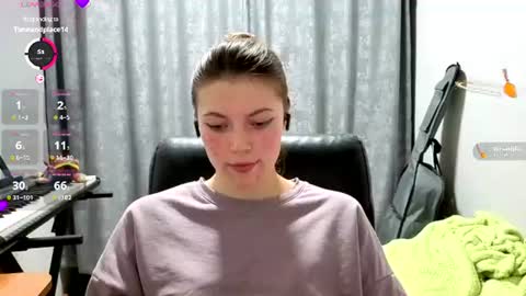 Anny Simpson online show from 06/11/26, 08:40