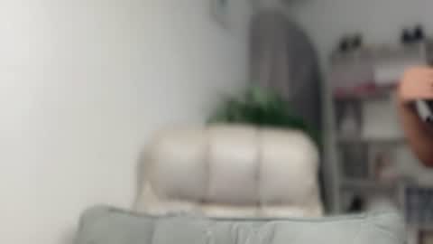 TERRI  the girl will hunt you online show from 12/11/24, 04:28