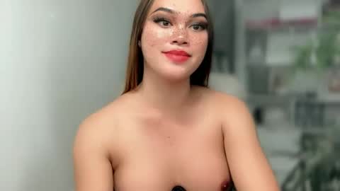 TERRI  the girl will hunt you online show from 12/12/24, 08:25