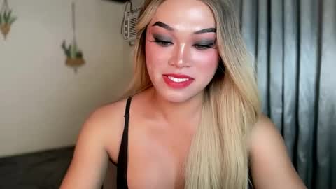 TERRI  the girl will hunt you online show from 02/22/25, 05:12