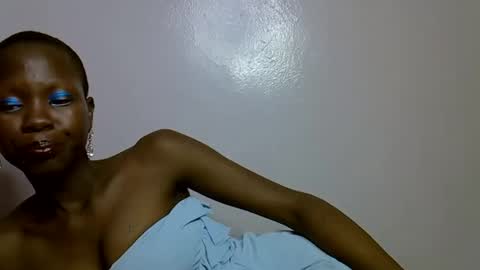 Snapshot of terriam chatting on 09/21/25, 06:09 terriam online show from 09/21/25, 06:09