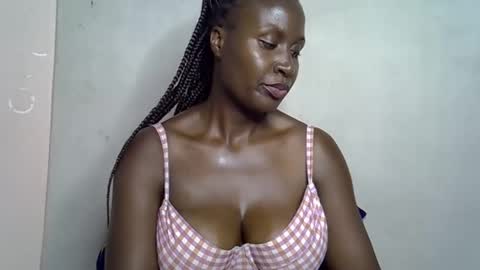 Snapshot of terriam chatting on 11/11/25, 03:45 terriam online show from 11/11/25, 03:45